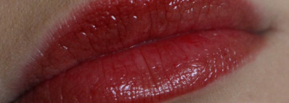 Стойкая помада-блеск YSL Rouge Pur Couture Vernis a Levres №10