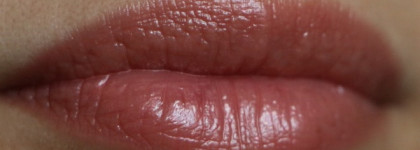 Мои помады и карандаши в оттенке "нюд": Chanel, Dior, Burberry, Pupa, Essence