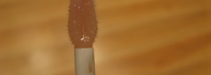 Сравнение бесцветних блесков для губ