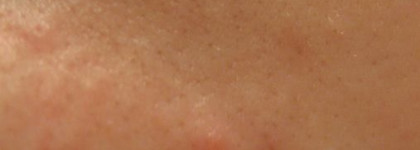 Невесомость против тяжелой артиллерии: Estee Lauder Double Wear Light Stay-in-Place Makeup SPF 10 или Guerlain Parure Aqua Radiant Feel-Good Foundation SPF 20