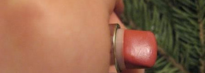 Рассказ о том, как я забыла на праздники свою косметичку и устроила испытание маминой