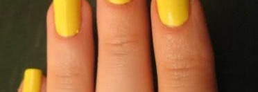 Подготовка к лету: желтый лак от Inglot nail enamel (добавила фото с топом)