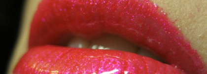 Шикарный блеск-помада Lipshine volume от Nouba №70