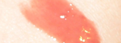 Блески для губ Chanel Aqualumiere Gloss № 69,73  и  Rouge Allure Extrait de Gloss № 55