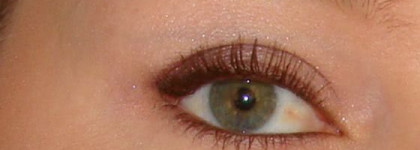 Тени Шанель Рождество 2010 и лак в тон