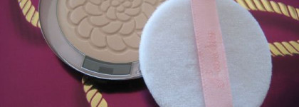 Guerlain Meteorite Compact Illuminating & Mattifying Pressed Powder