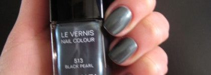 Chanel Le Vernis # 513 Black Pearl