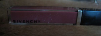 Givenchy Gloss Interdit # 04 Rose Taboo
