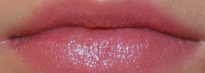 Yves Rocher. Рассыпчатая пудра Luminelle и помада Luminelle Rouge Glossy