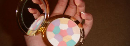 Легендарная вещь - Guerlain Meteorites Compact Powder Voyage