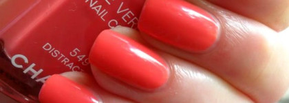 Chanel Le Vernis # 549 Distraction