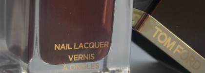 Tom Ford nail lacquer # 04 Bitter Bitch