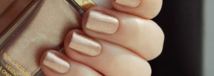 Tom Ford nail lacquer # 02 Incandescent, # 3 Coral Beach, # 04  Indiscretion - Spring 2014