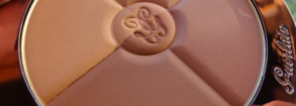 Guerlain Компактная пудра с эффектом загара Terracotta 4 Seasons SPF 10 № 02 Brunettes