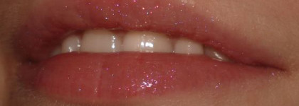 Guerlain Kiss kiss pearl gloss extreme shine #800 Crystal Pearl