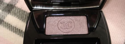 Немного блеска с Chanel: Ombre Essentielle mono eyeshadow # 90 Fauve и levres Scintillantes Glossimer # 98 Galactic