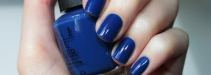 OPI Dating A Royal, OPI  Pirouette My Whistle  и Alessandro # 156 Lucky Lavender