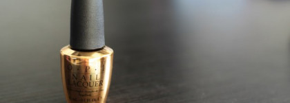 OPI The Man With The Golden Gun