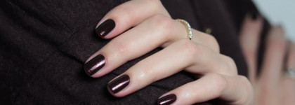 OPI "Tease-Y Does It" B 14