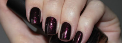 OPI "Tease-Y Does It" B 14