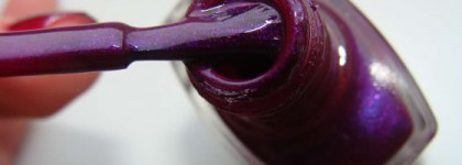 Лак Avon nailwear pro  оттенок Decadence