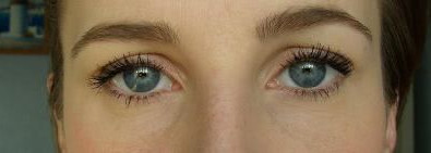 Консилер от Shiseido и фиксирующая основа для корректоров и теней д/глаз Benefit