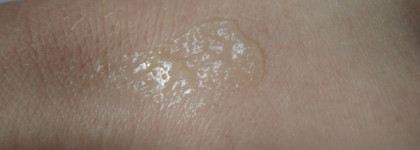 Уход за губами от Clarins (Doux Exfoliant Lèvres Et Contour Clarins и Baume Levres Reparateur Clarins)