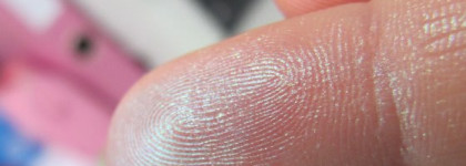 Взрыв цвета на веках-Shiseido Hydro-Powder Eye Shadow H10 Безмятежная лагуна