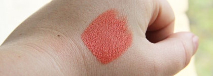 Помада Catrice Ultimate Colour в оттенке 050 Princess Peach