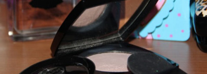 Еще раз о Chanel Poudre Signée De Chanel Illuminating powder