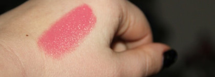 Помада Essence lipstick №53 All about cupcake-ухаживающая любимица