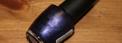 Благородная искрящаяся замша с OPI ink. suede B61