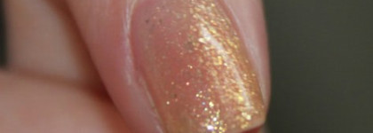 Проверяем люкс эффект Essie Luxeffects as gold as it gets на 12 лаках