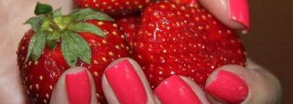 Сочный и летний напиток Essie peache daiquiri 72