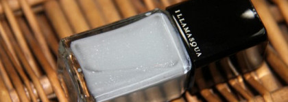 Некоторые люди гуляют под дождем... остальные просто мокнут! Дождливый Illamasqua Raindrops