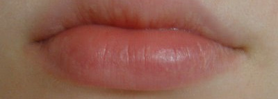 Обновленный блеск-бальзам для губ Clarins Colour Quench Lip Balm