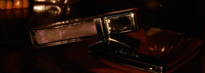 Небезызвестный Guerlain Kiss Kiss Pearl Gloss  #800 Crystal Pearl