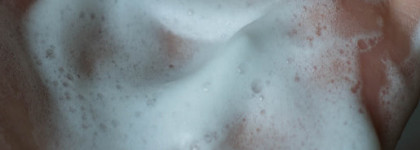 Очищающий мусс для умывания Biore с увлажняющим эффектом