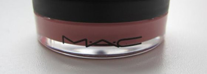 Средства для губ. Часть 1: бальзамы