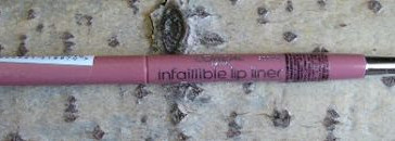 Рассказ о карандашиках для губ L'Oreal и Shiseido