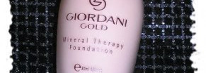 Giordani Gold Mineral Therapy Foundation Альго-минеральная тональная основа «Роскошный атлас» Giordani Gold или Oriflame продолжает удивлять