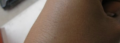 Giordani Gold Mineral Therapy Foundation Альго-минеральная тональная основа «Роскошный атлас» Giordani Gold или Oriflame продолжает удивлять