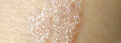 Гламурный блеск для губ со светящимися частичками Glamour Gloss (тон  №55 Light Pink/Светло-Розовый) от ArtDeco