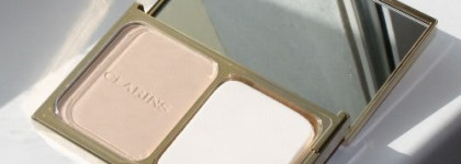 Clarins Teint Compact Haute Tenue SPF 15 Everlasting Compact Foundation – Компактная устойчивая крем-пудра (тон 103 ivory)