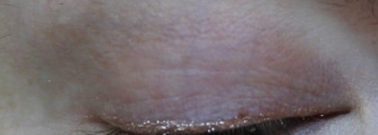 Pupa Automatic Liner из коллекции Hot Tropics - Водоотталкивающая Стойкая Карандаш-Подводка с Сурьмой (тон 04 Metallic Gold)