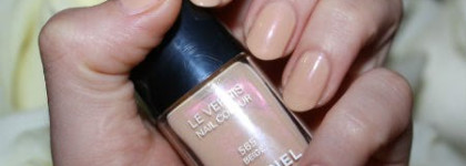 Chanel Beige 565