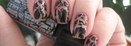 O.P.I.  Black Shatter