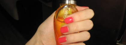 Летний любимчик  Rimmel 60 seconds 430 Coralicious