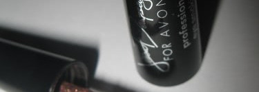 Бюджетный вариант пудровой подводки: Avon Professional eye smokifier, bronze