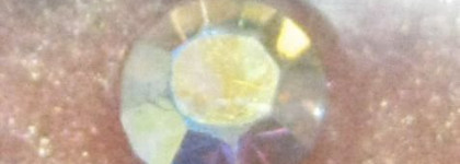 Блеск для губ Diamond Lip Treatment оттенок " Sunrise Sunset" от Sally Hansen